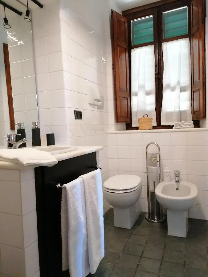 شقة Oberdan House أريتسو